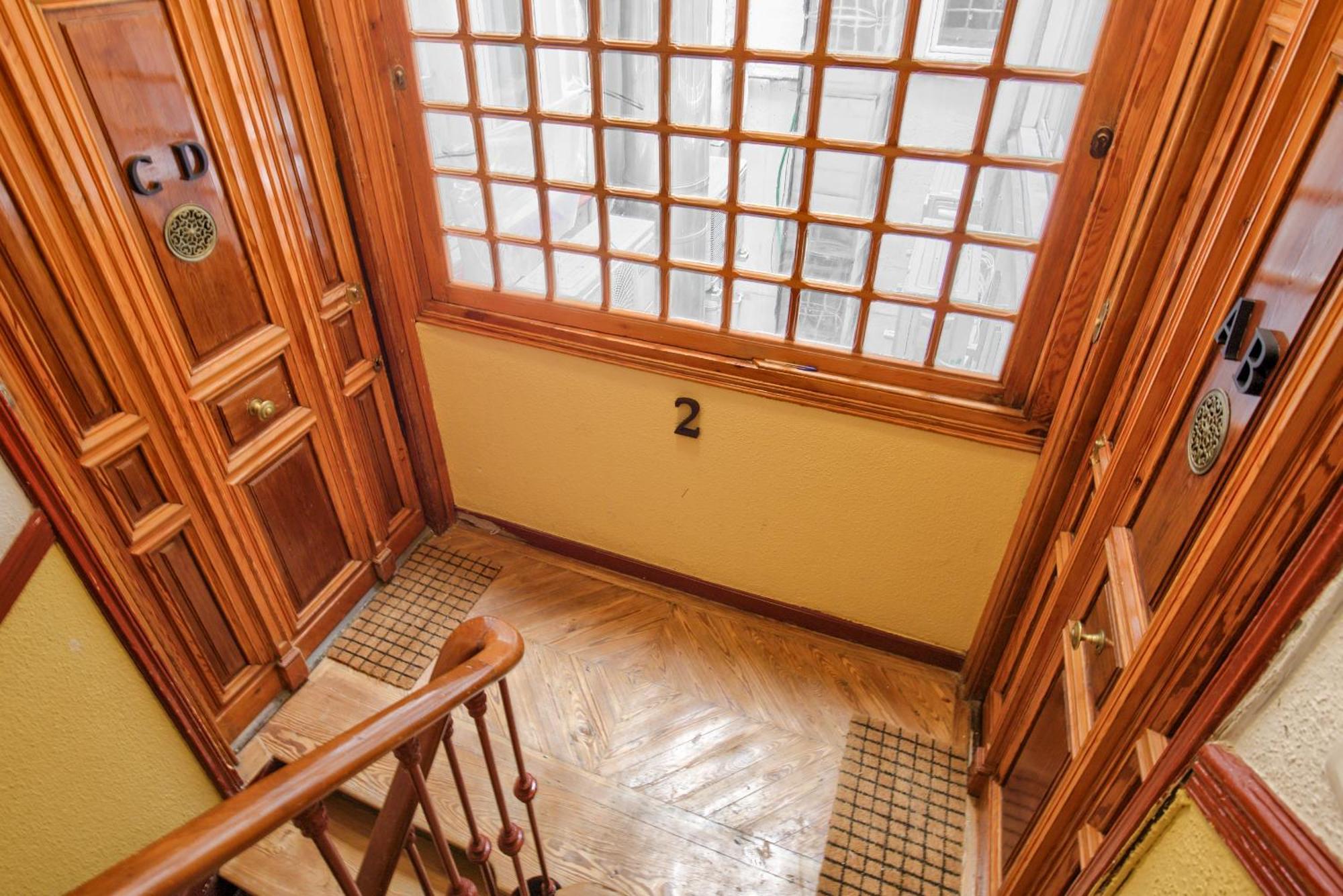 Mezzanine Orange Apartamento Madri Exterior foto